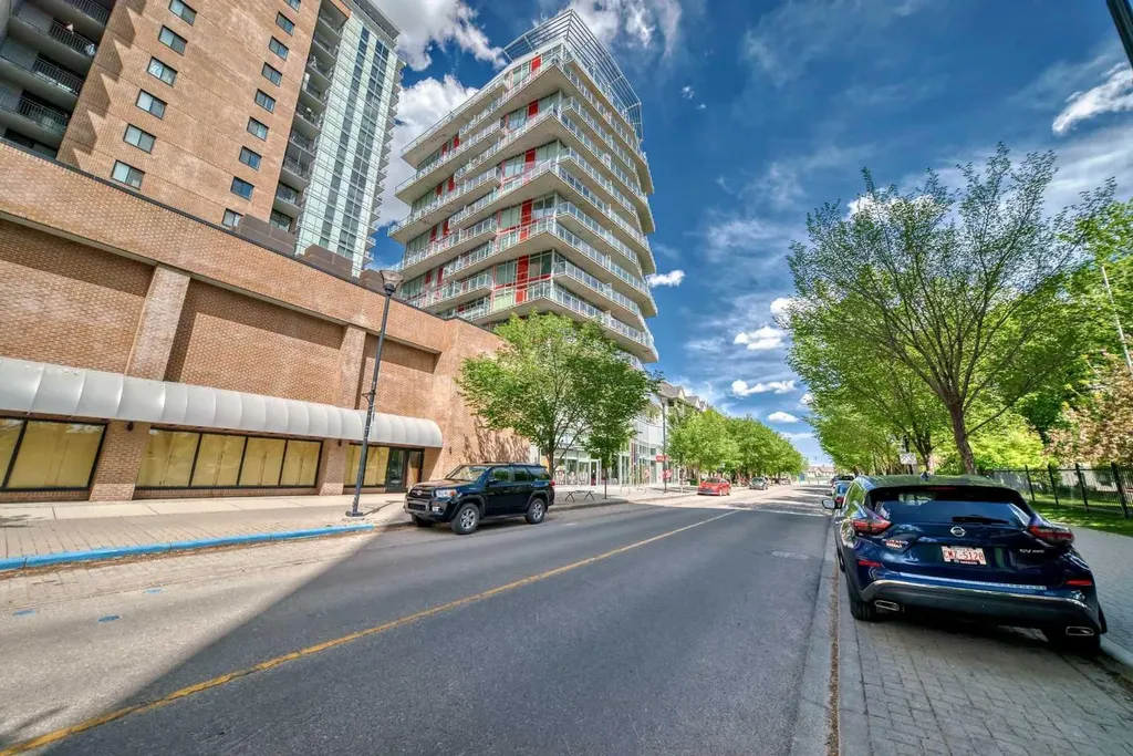 624 8 Avenue SE Calgary AB T2G 0M1
