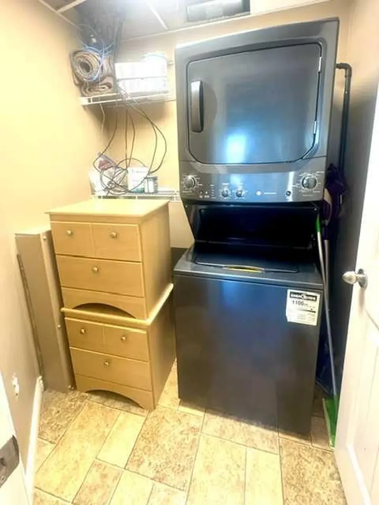9225 Lakeland Drive Grande Prairie AB T8X 0B8