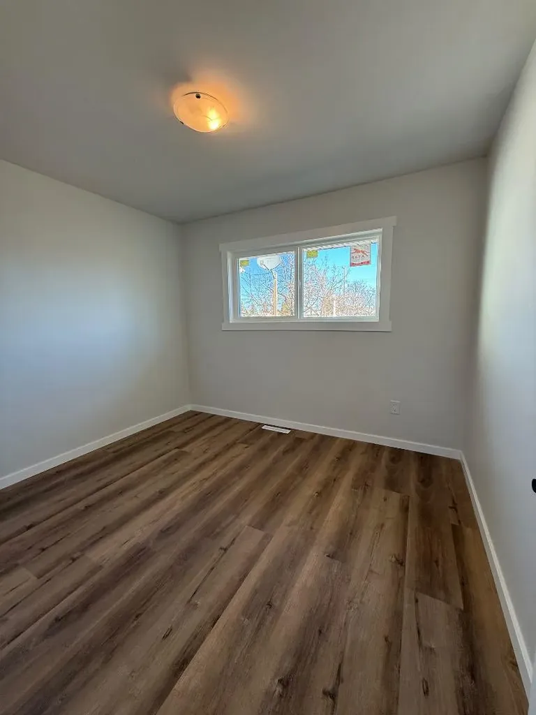 5032 55th Avenue High Prairie AB T0G 1E0