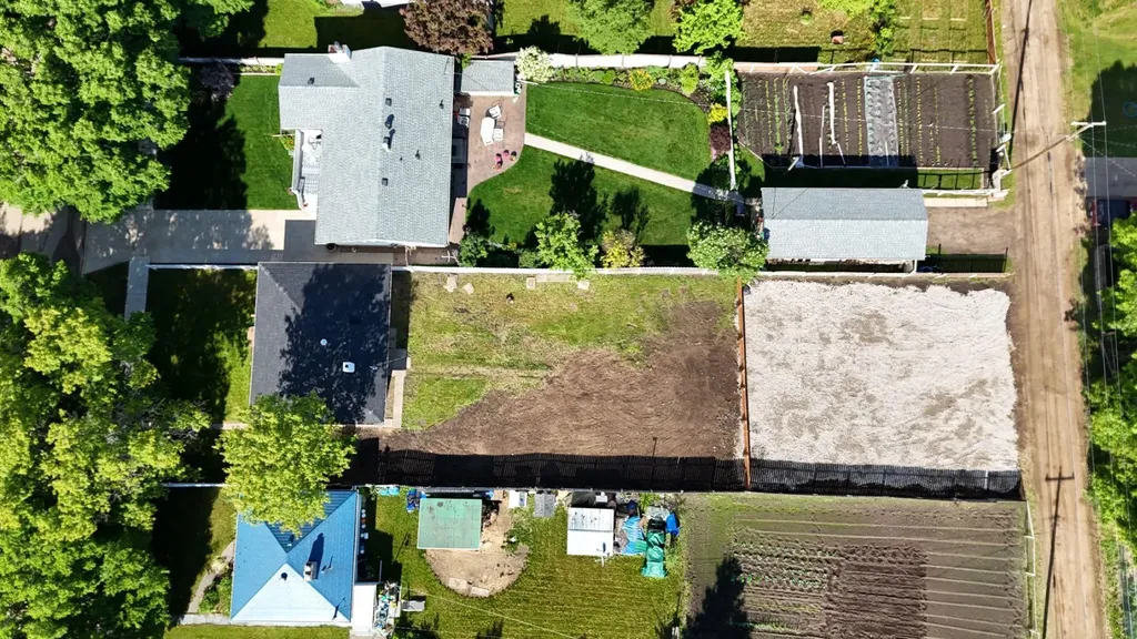 5032 55th Avenue High Prairie AB T0G 1E0