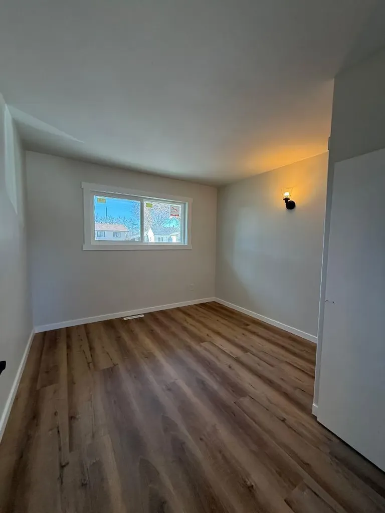 5032 55th Avenue High Prairie AB T0G 1E0