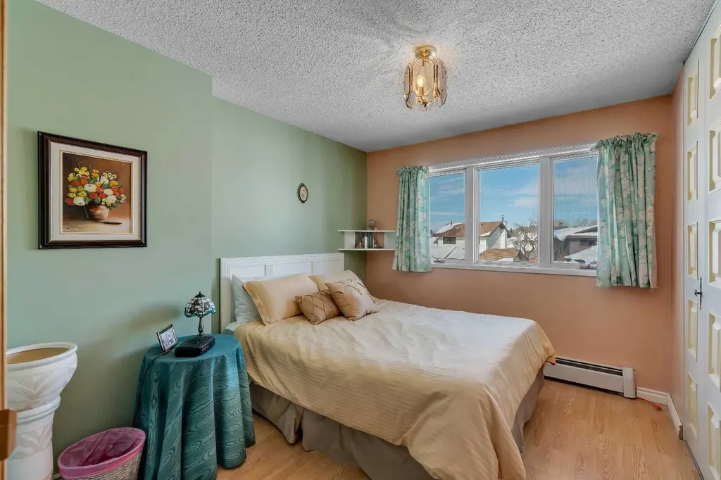 51 Parkwood Crescent Strathmore AB T1P 1H5