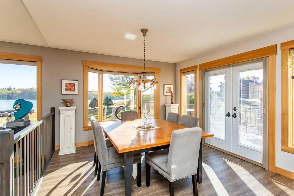 37 Wildrose Street Rural Lacombe County AB T4L 1Y4