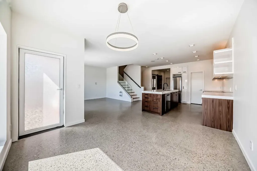 53 Rockhaven Green NW Calgary AB T3G0C5