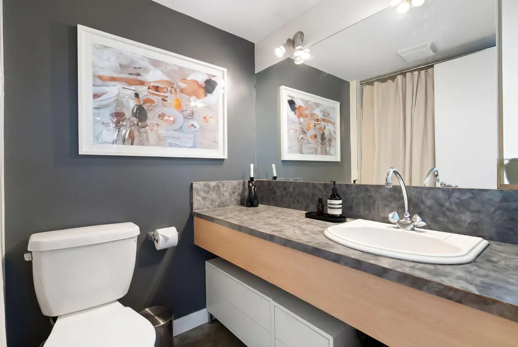 535 8 Avenue SE Calgary AB T2G5S9