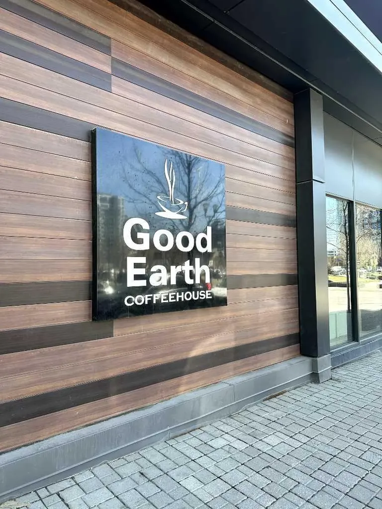 535 8 Avenue SE Calgary AB T2G5S9