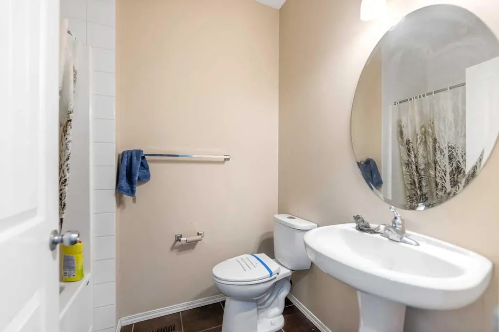 49 Skyview Ranch Boulevard NE Calgary AB T3N 0G8