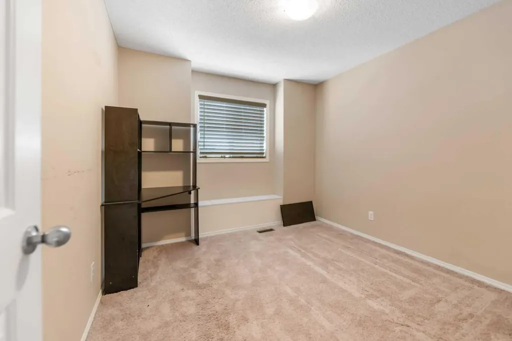 49 Skyview Ranch Boulevard NE Calgary AB T3N 0G8