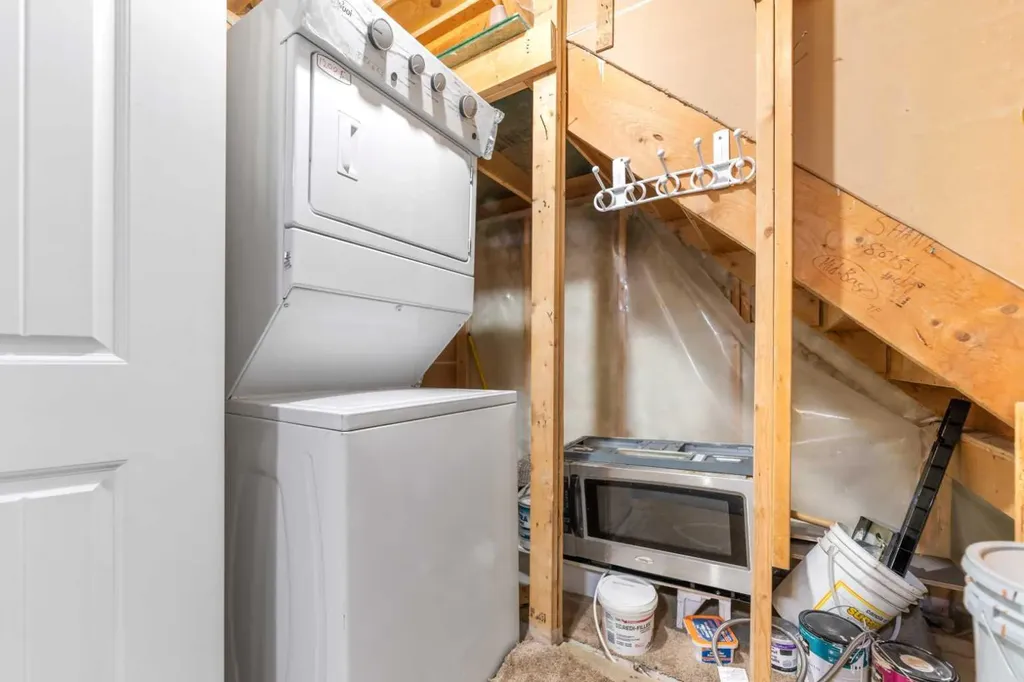 49 Skyview Ranch Boulevard NE Calgary AB T3N 0G8