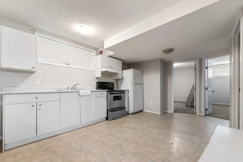 49 Skyview Ranch Boulevard NE Calgary AB T3N 0G8
