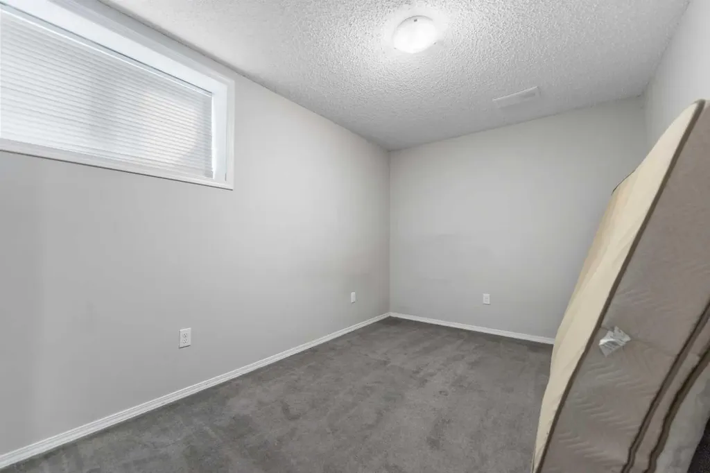 49 Skyview Ranch Boulevard NE Calgary AB T3N 0G8