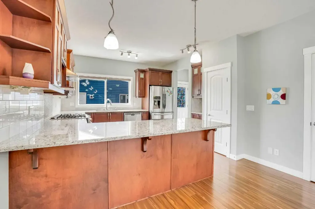 5 Red Embers Row NE Calgary AB T3N 0R4