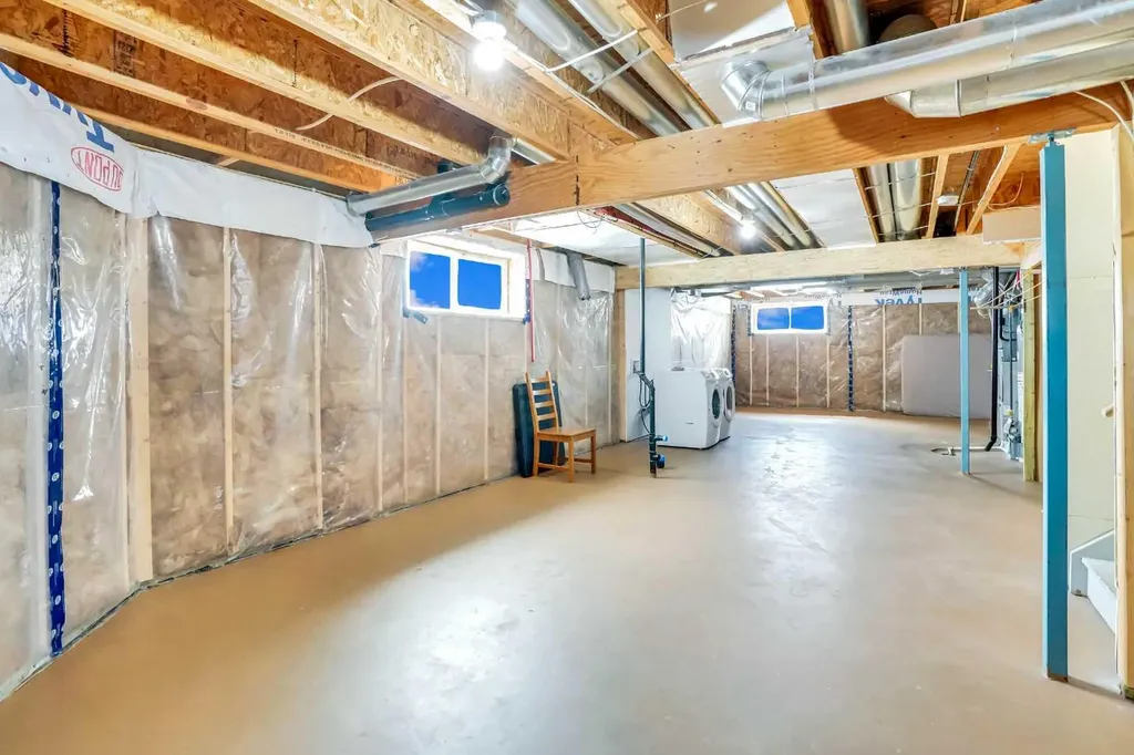 5 Red Embers Row NE Calgary AB T3N 0R4