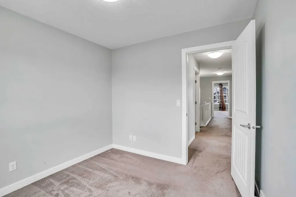 5 Red Embers Row NE Calgary AB T3N 0R4