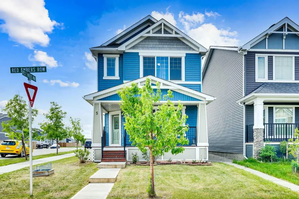 5 Red Embers Row NE Calgary AB T3N 0R4