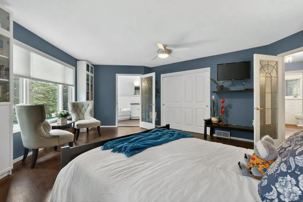 39 Highlands Terrace Bragg Creek AB T0L 0K0