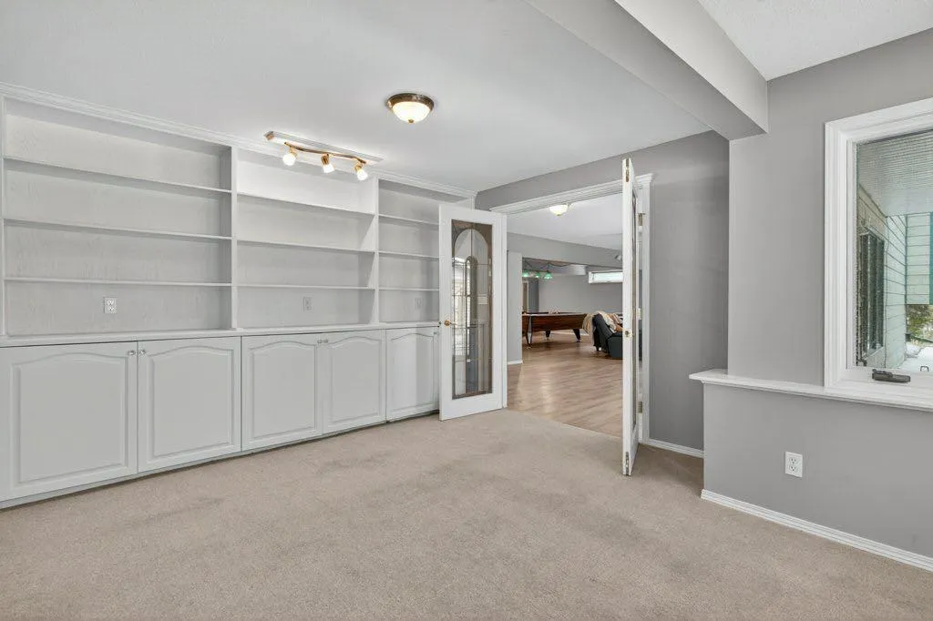 39 Highlands Terrace Bragg Creek AB T0L 0K0