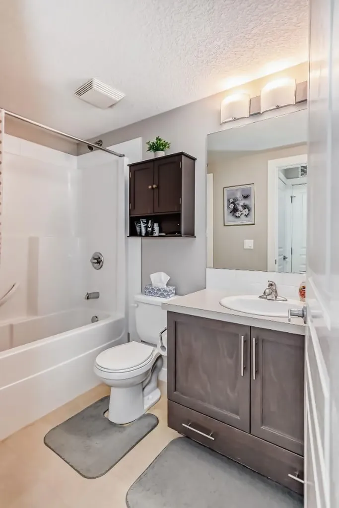 2300 Evanston Square NW Calgary AB T3P 0G8