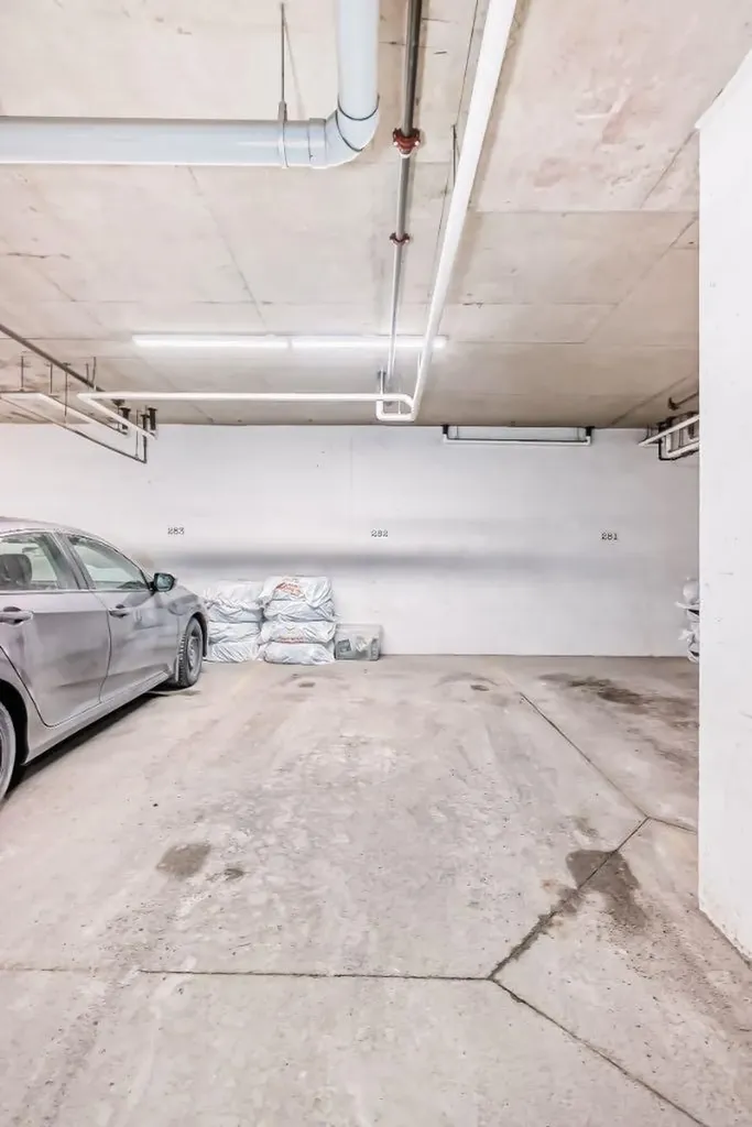 2300 Evanston Square NW Calgary AB T3P 0G8