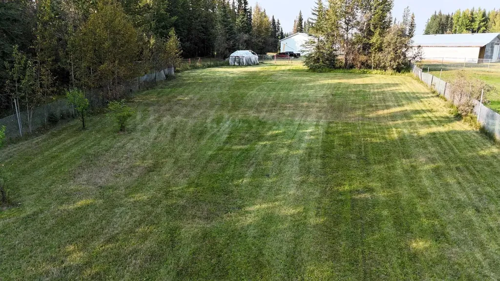 53412 Highway 748 East Rural Yellowhead County AB T7E 3S9