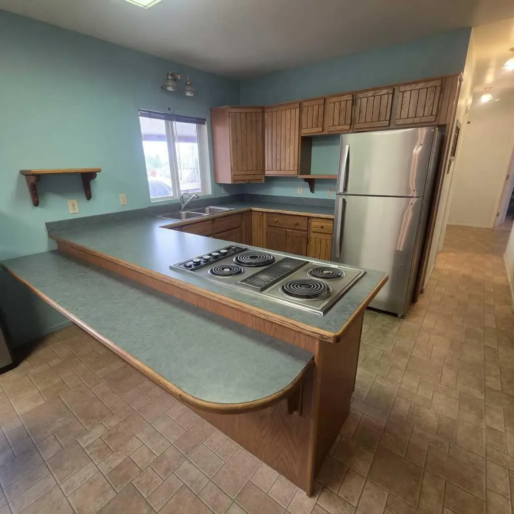 53412 Highway 748 East Rural Yellowhead County AB T7E 3S9
