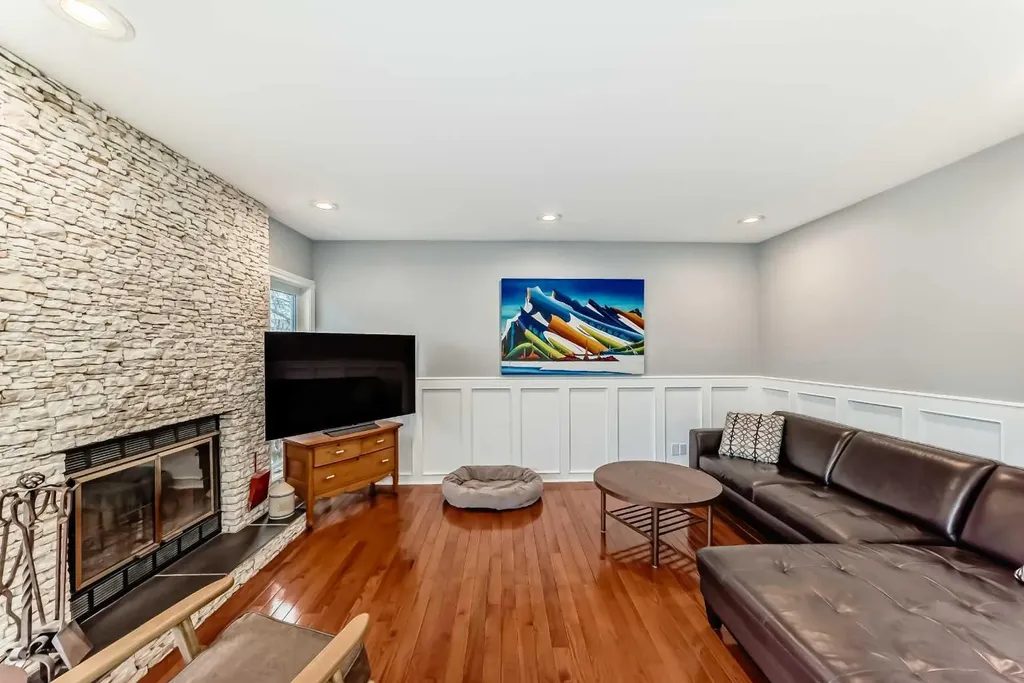 75 Sunmount Crescent SE Calgary AB T2X2G3