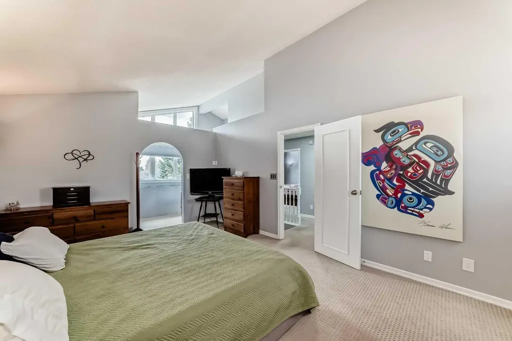 75 Sunmount Crescent SE Calgary AB T2X2G3