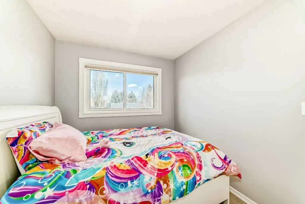 75 Sunmount Crescent SE Calgary AB T2X2G3