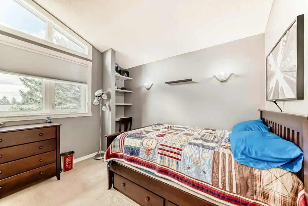 75 Sunmount Crescent SE Calgary AB T2X2G3