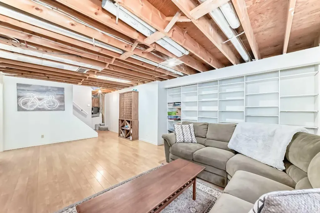 75 Sunmount Crescent SE Calgary AB T2X2G3