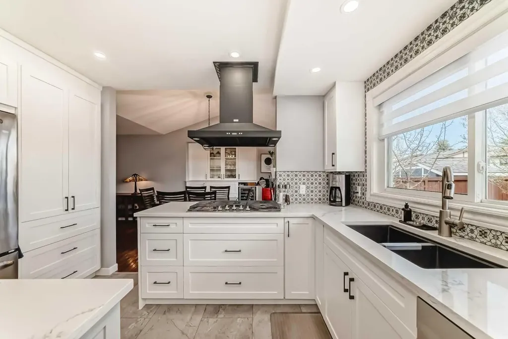 75 Sunmount Crescent SE Calgary AB T2X2G3