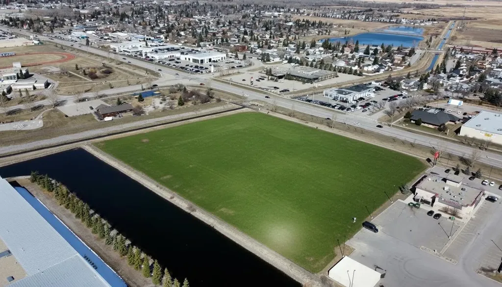 1501 12 Avenue SE High River AB T2V2B1