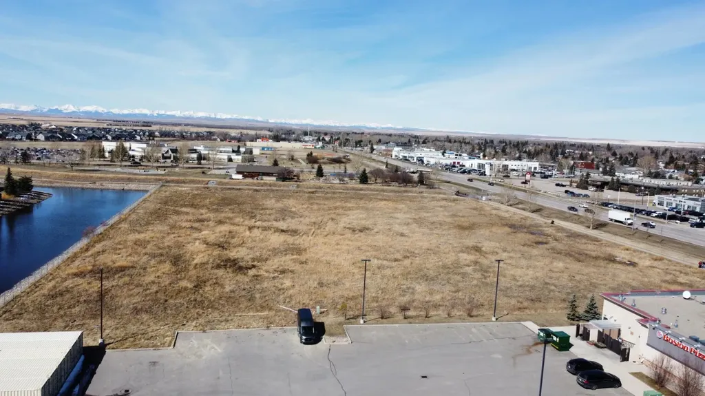 1501 12 Avenue SE High River AB T2V2B1