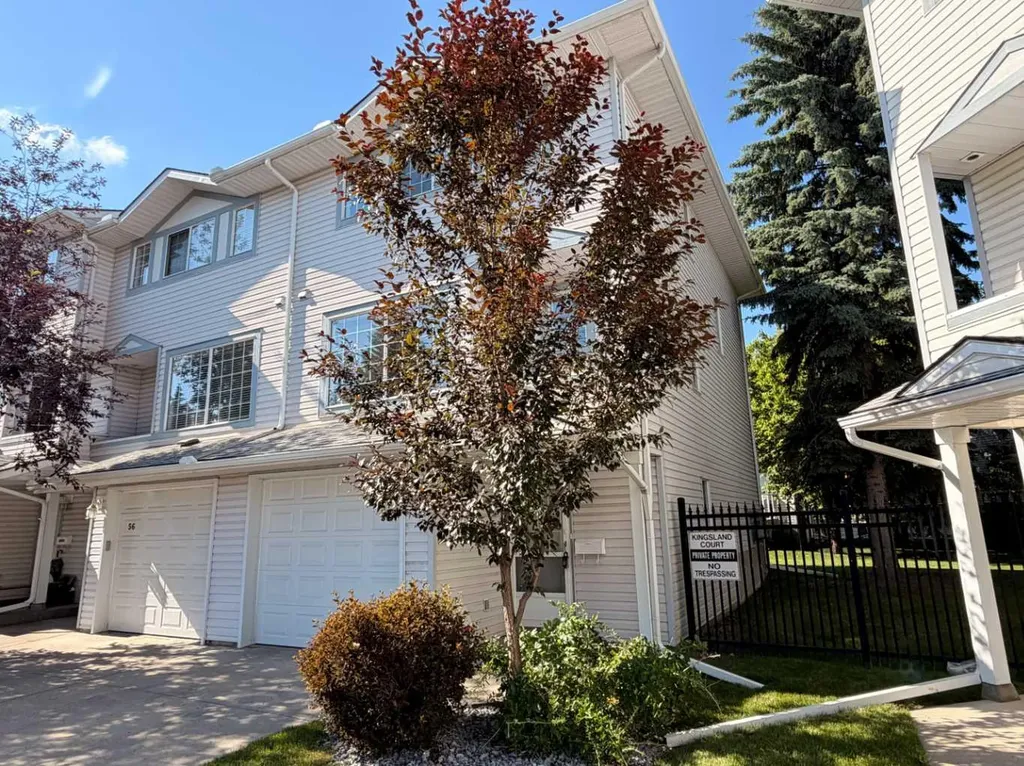 52 Kingsland Court SW Calgary AB T2V0S2