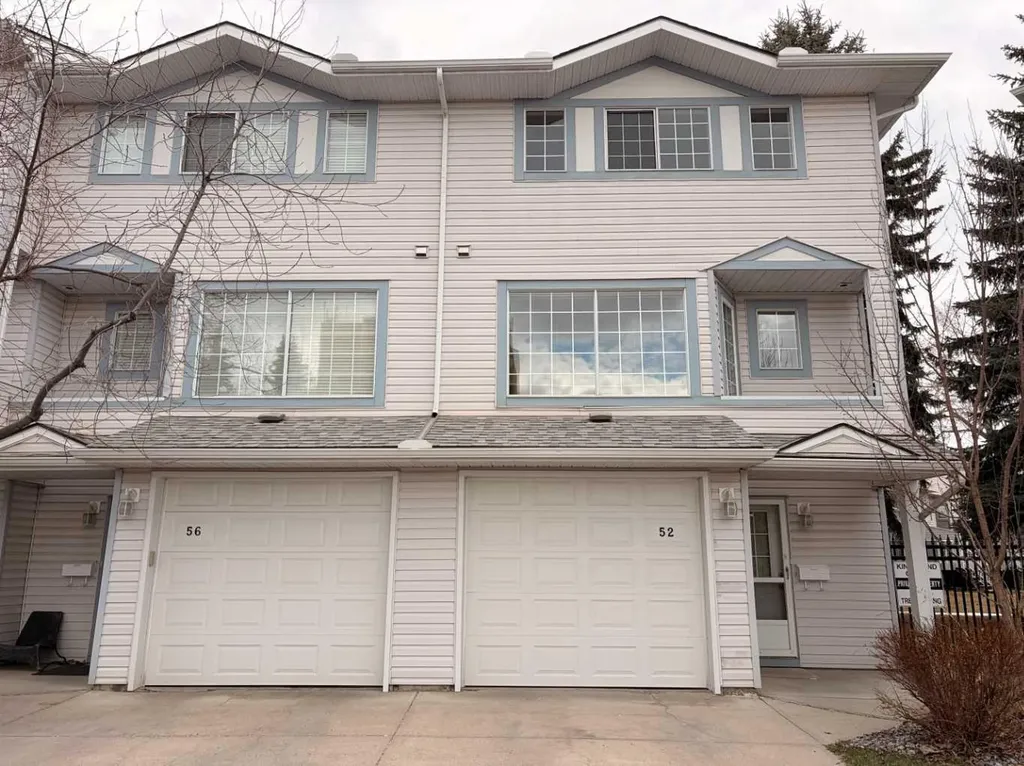 52 Kingsland Court SW Calgary AB T2V0S2