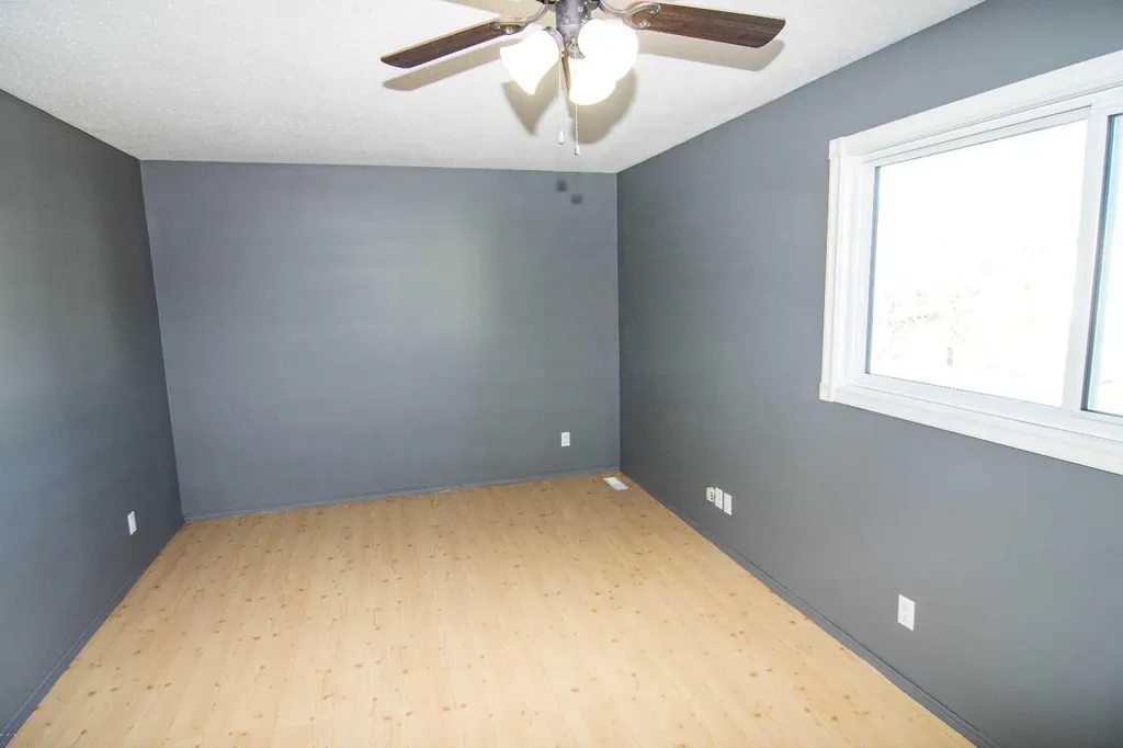 100 Pennsylvania Road SE Calgary AB T2A 4Y8