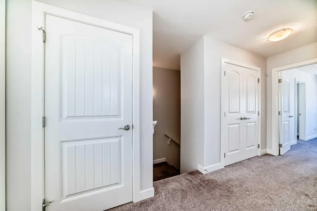 121 Ambleside Heath NW Calgary AB T3P1S4