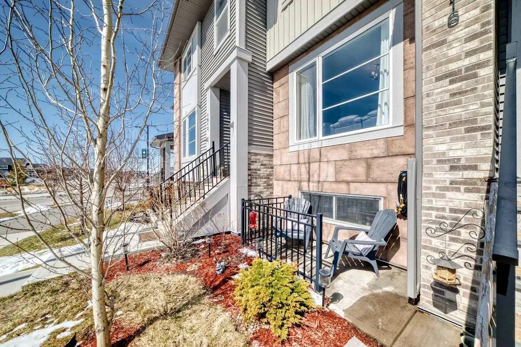1016 Lanark Boulevard SE Airdrie AB T4A 3L6