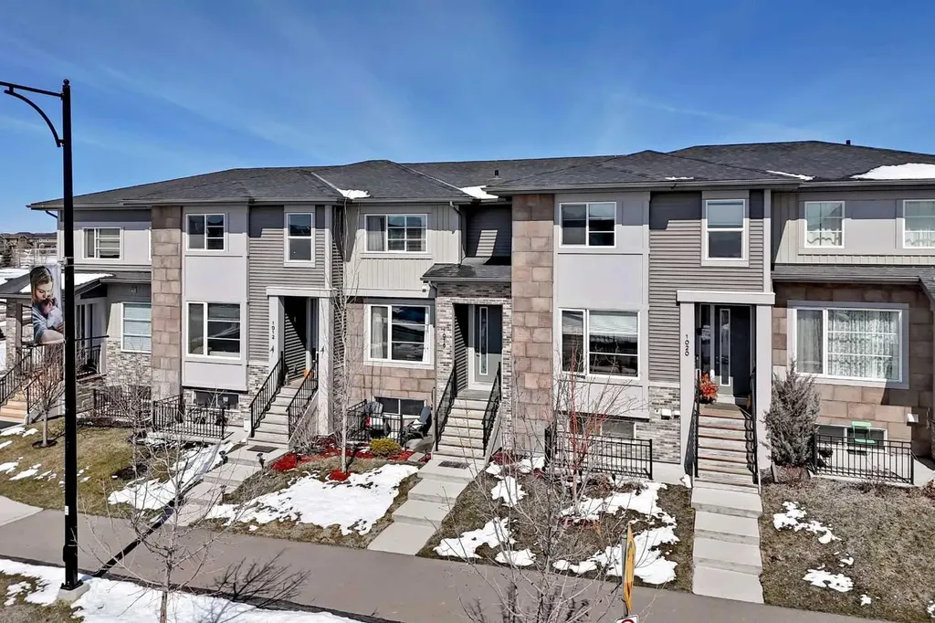 1016 Lanark Boulevard SE Airdrie AB T4A 3L6