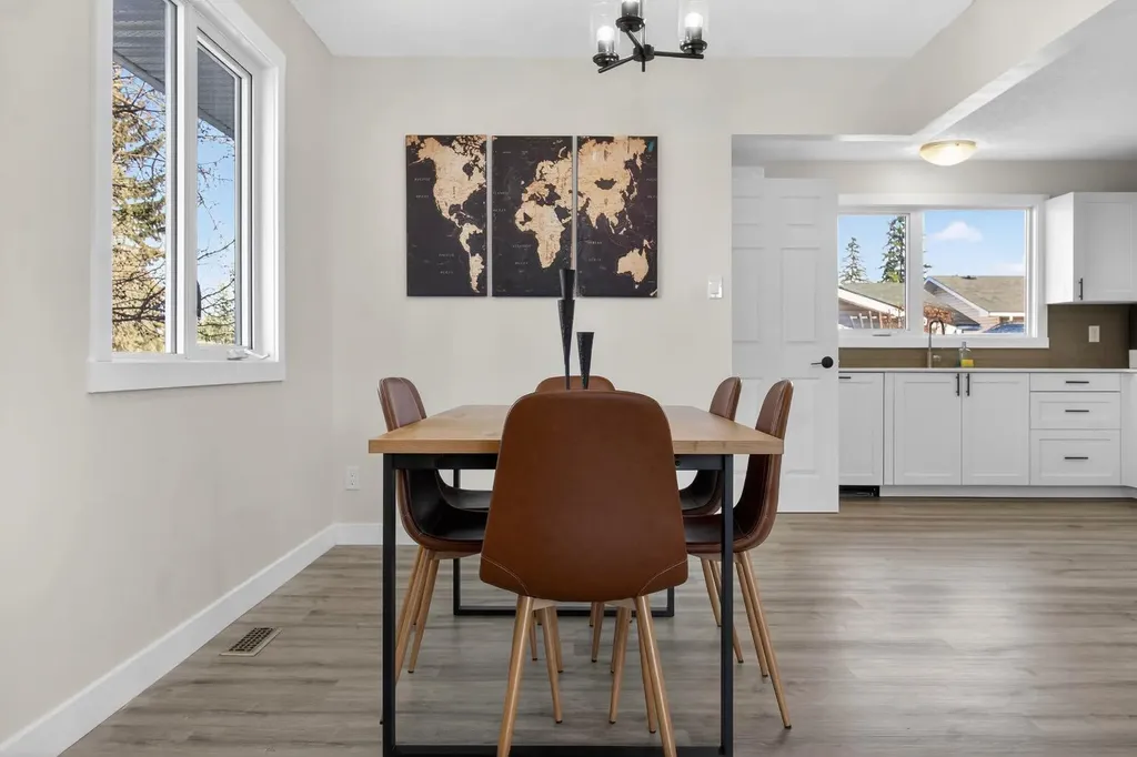 203 Lynnover Place SE Calgary AB T2C 1L5