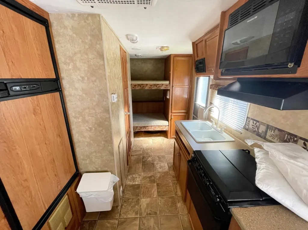 5001 60 Avenue Mulhurst Bay AB T0C 2C0