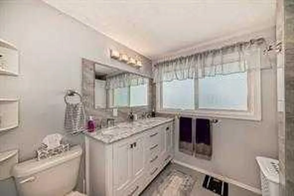 420 Whitehorn Place NE Calgary AB T1Y2B1