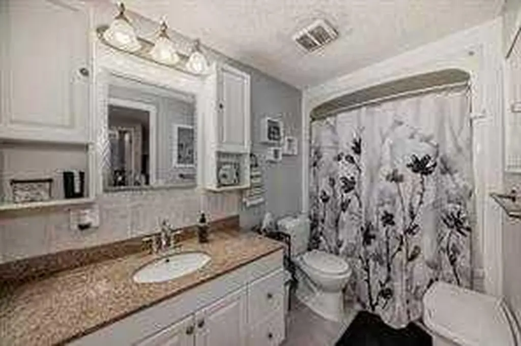 420 Whitehorn Place NE Calgary AB T1Y2B1