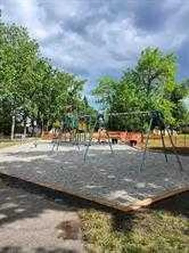 420 Whitehorn Place NE Calgary AB T1Y2B1