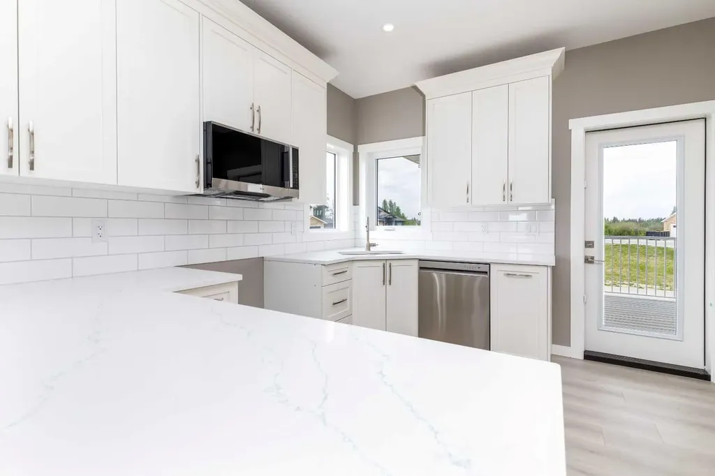 52 Everson Close Red Deer AB T4P 3H8