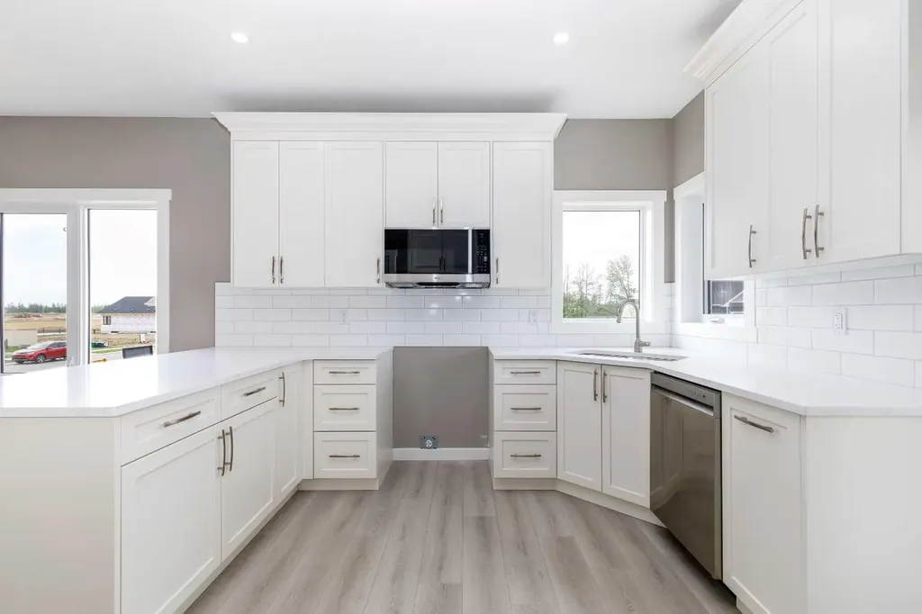 52 Everson Close Red Deer AB T4P 3H8