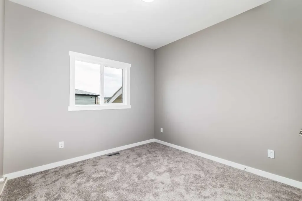52 Everson Close Red Deer AB T4P 3H8