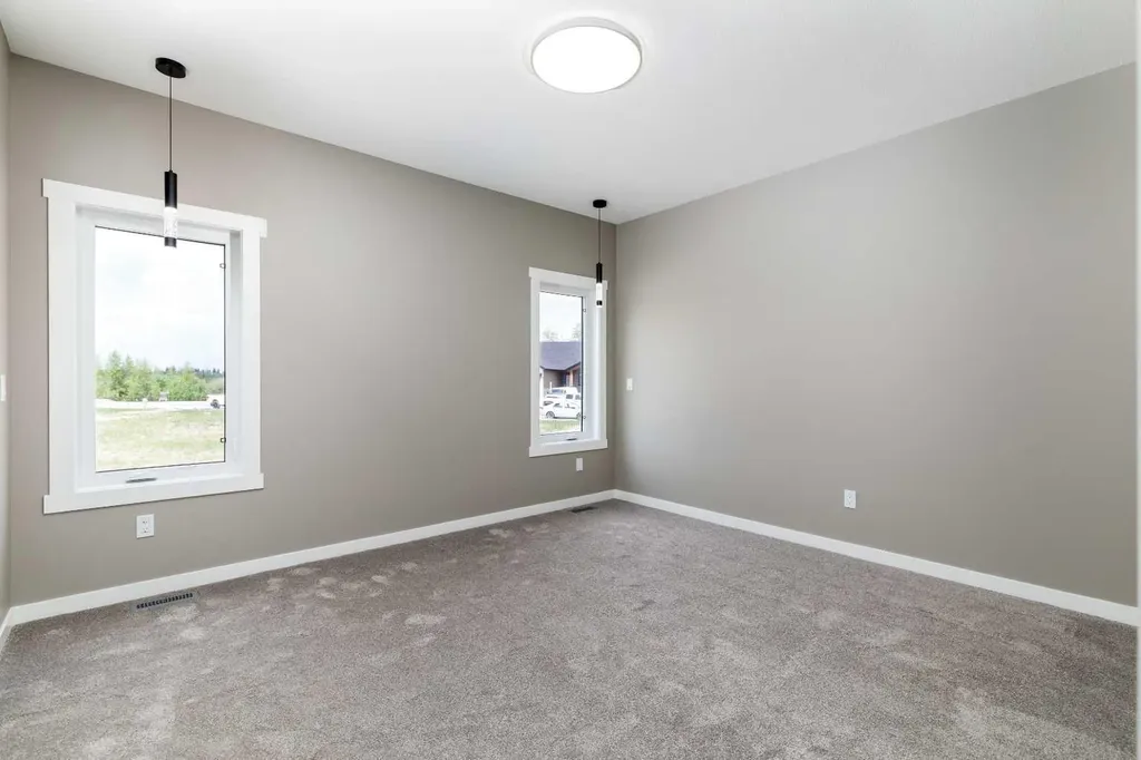 52 Everson Close Red Deer AB T4P 3H8