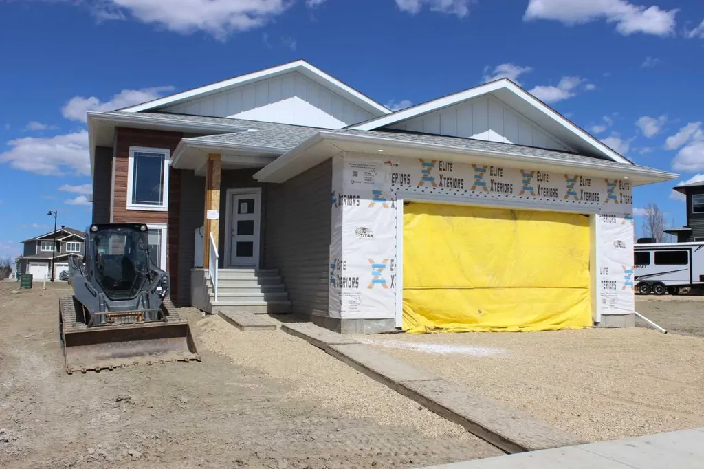 52 Everson Close Red Deer AB T4P 3H8