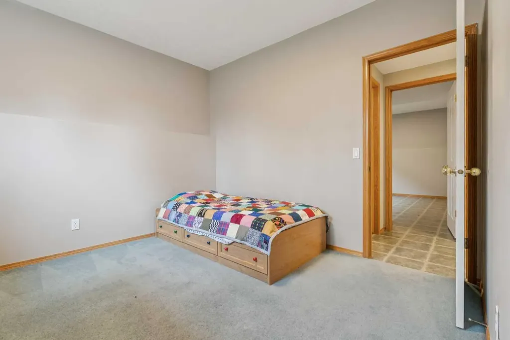 10 Bow Ridge Lane Cochrane AB T4C 1T6